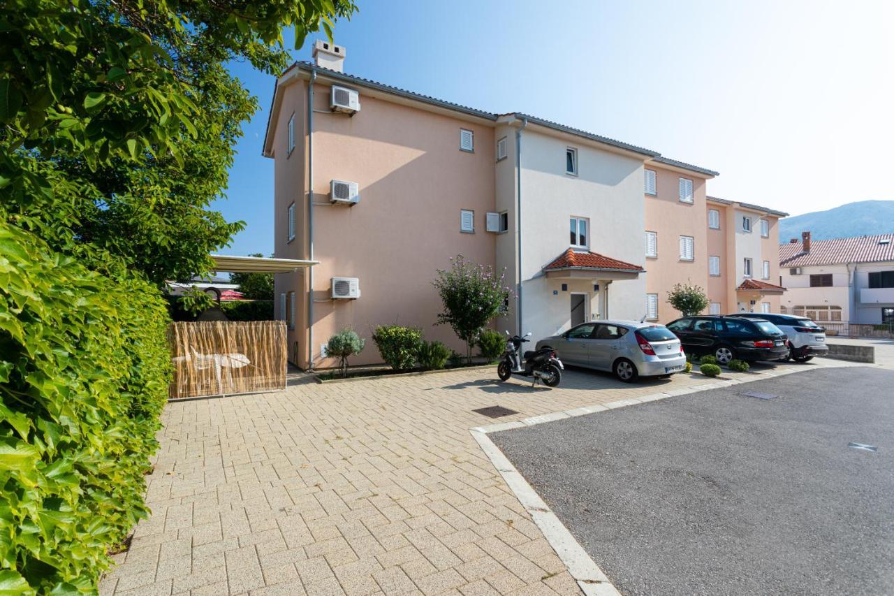 Apartments Crnekovic IV 巴斯卡 外观 照片