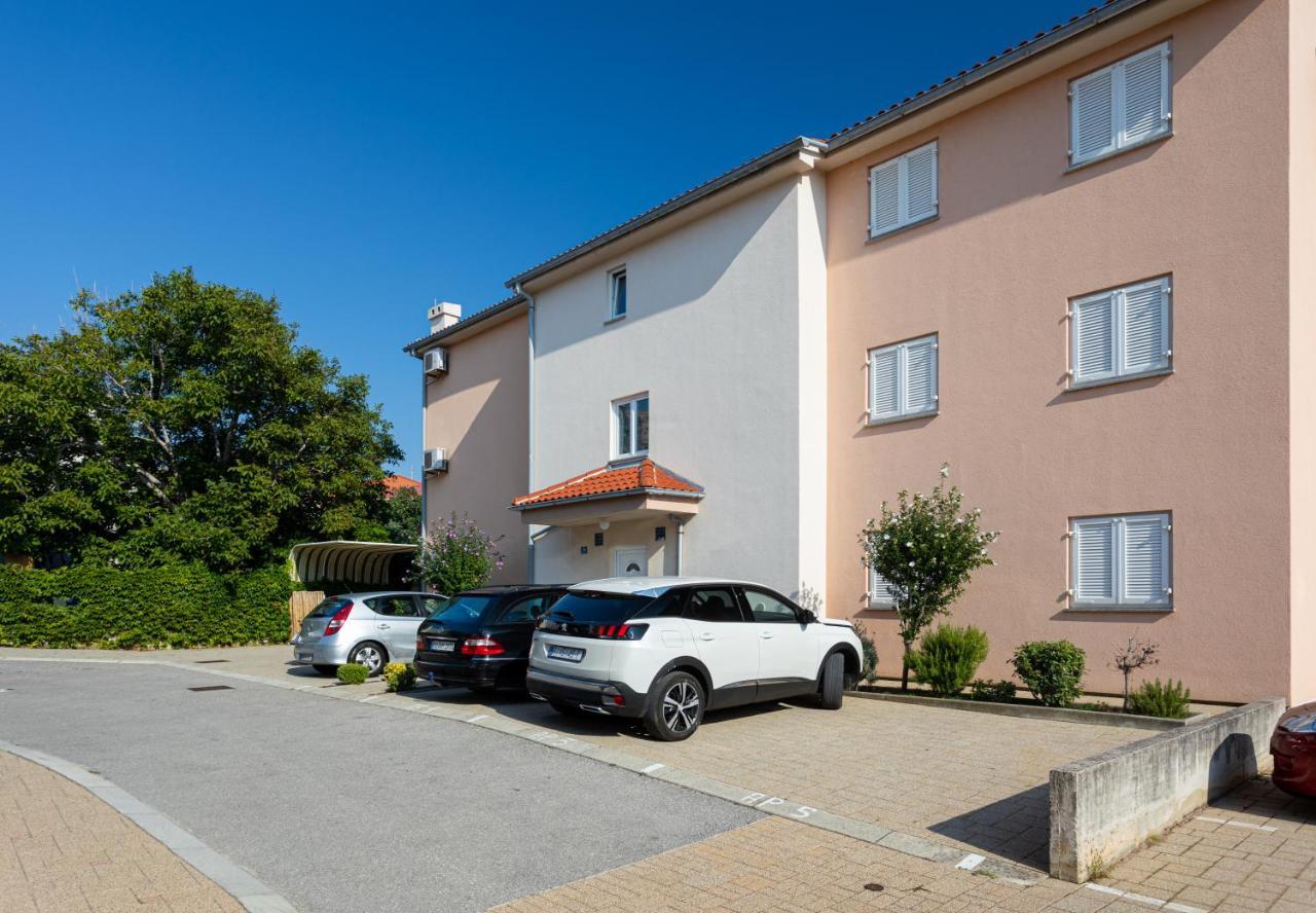 Apartments Crnekovic IV 巴斯卡 外观 照片