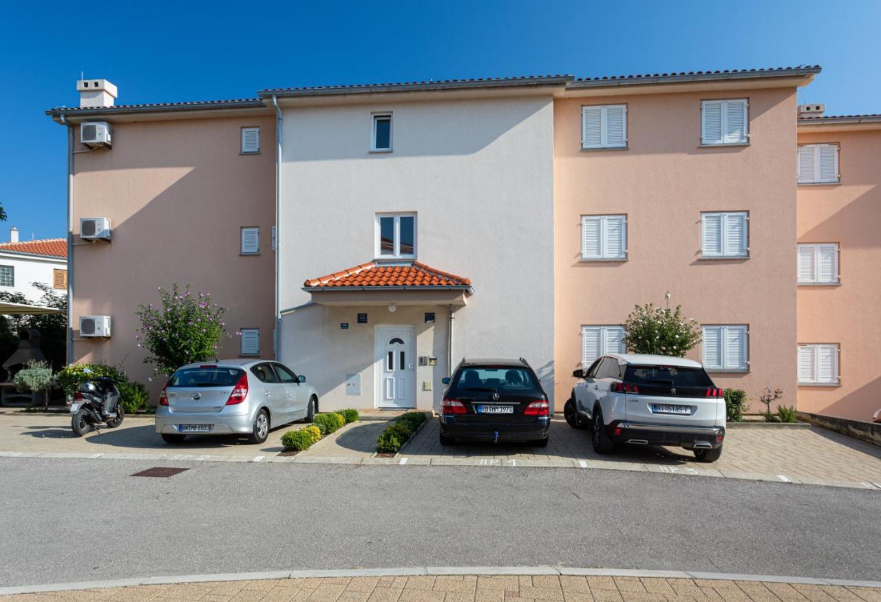 Apartments Crnekovic IV 巴斯卡 外观 照片