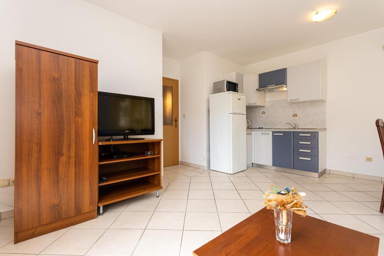 Apartments Crnekovic IV 巴斯卡 外观 照片