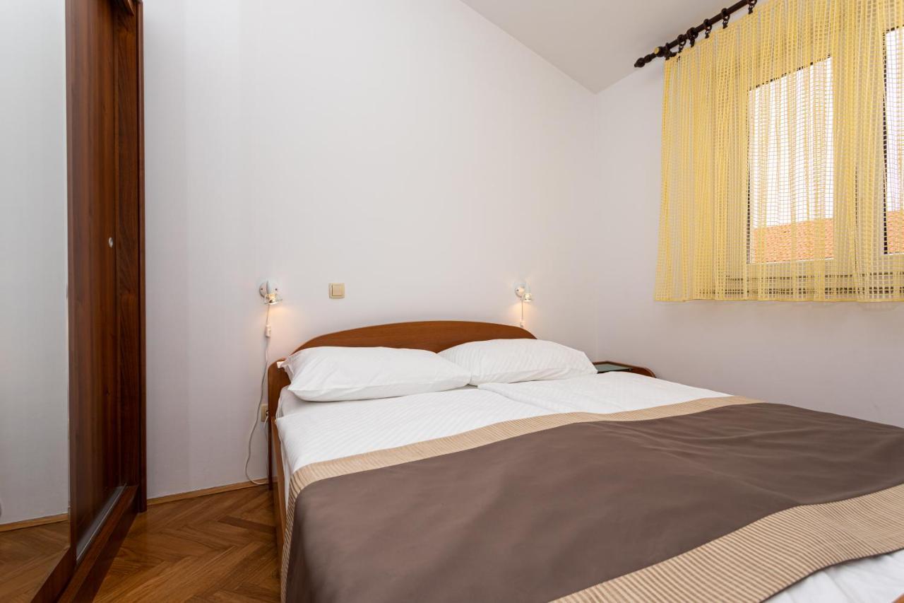 Apartments Crnekovic IV 巴斯卡 外观 照片