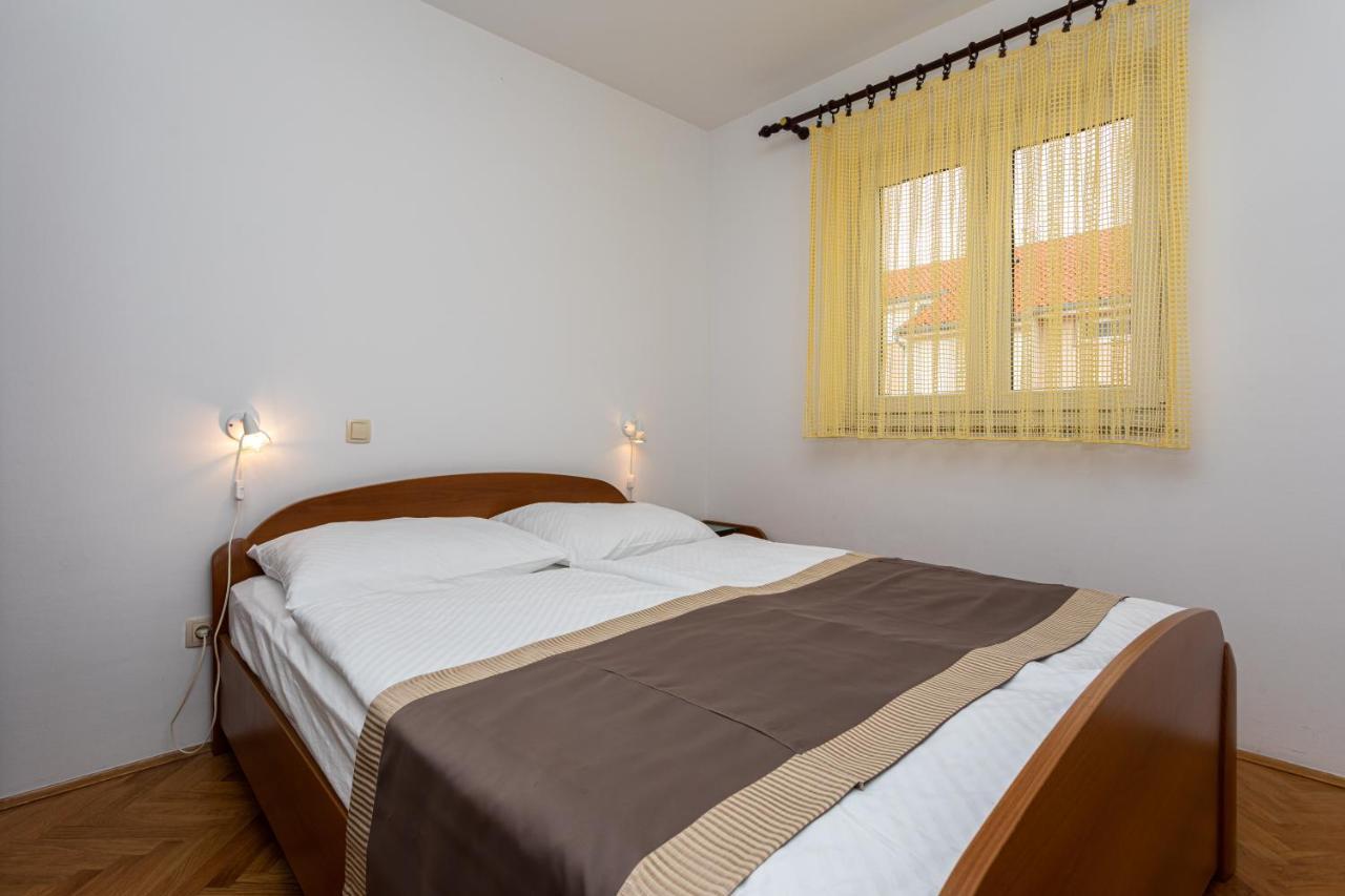 Apartments Crnekovic IV 巴斯卡 外观 照片